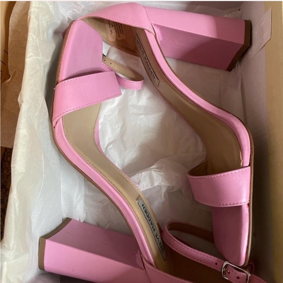 Steve Madden pink heels - Picture 1 of 5